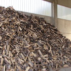 Pavoni Legnami Vendita Legna da Ardere Pellet Tronchetti Pali Traversine Ferroviarie
